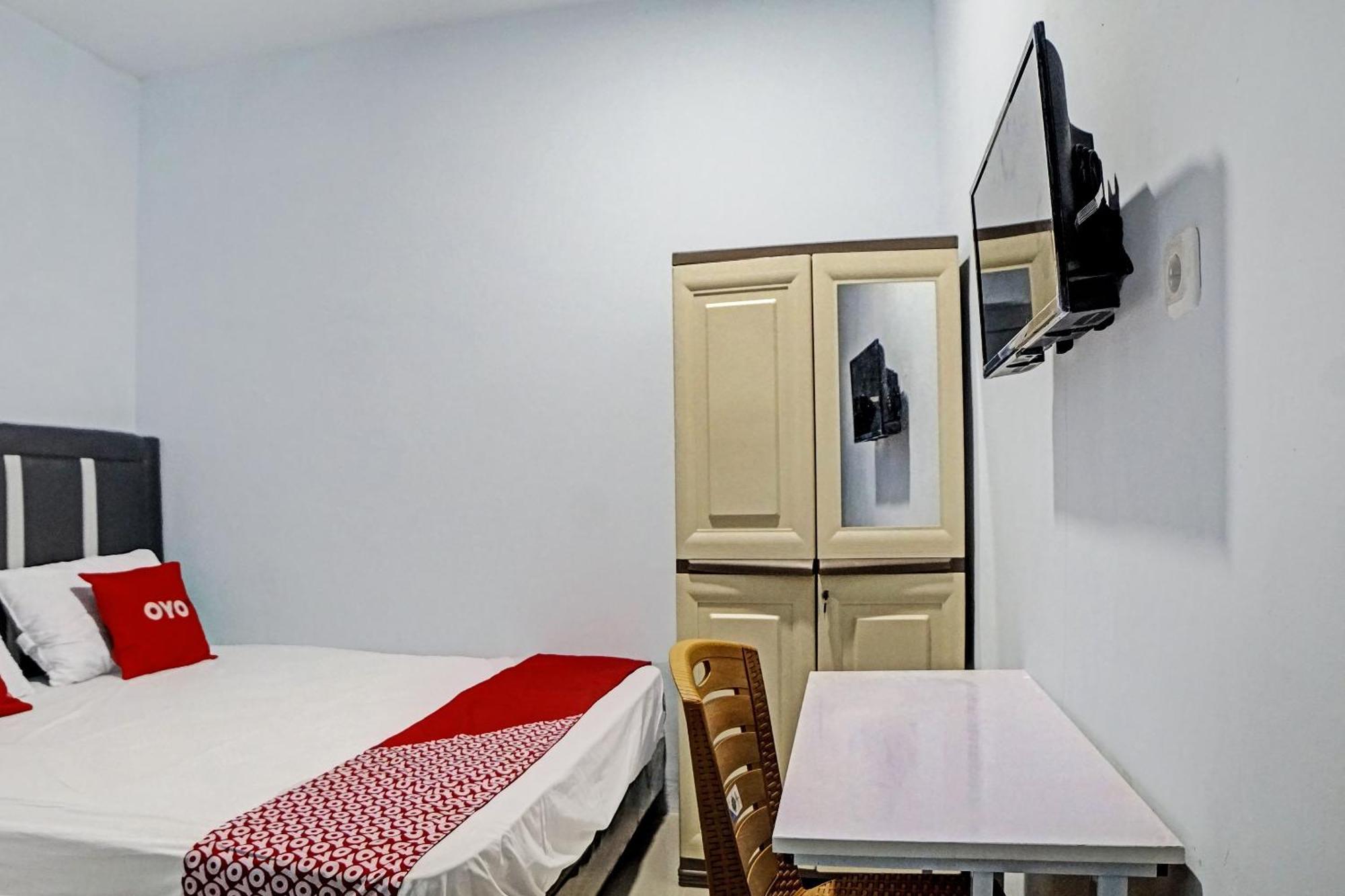 Oyo 92721 Planet Syariah Medan